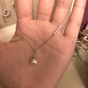 Pear necklace asymmetrical